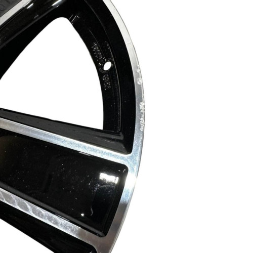 Легковой диск Dezent TH Dark 9x20 5x120 ET46 74,1 BFP