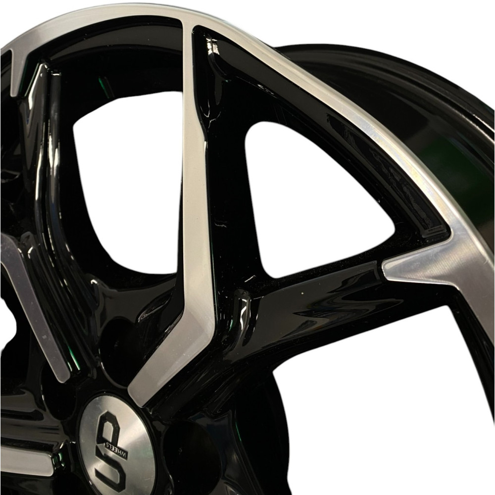 Легковой диск Wheels Up Up120 6,5x16 5x100 ET38 57,1 New Diamond (уценка: замятие обода, 2 шт.)