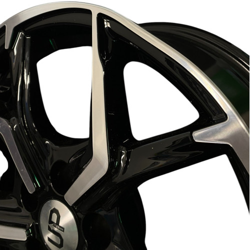 Легковой диск Wheels Up Up120 6,5x16 5x100 ET38 57,1 New Diamond (уценка: замятие обода, 2 шт.)