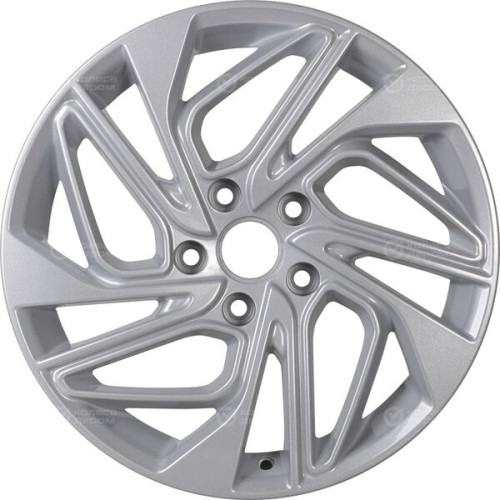 Колесный диск Carwel Калкан 206 7xR17 5x114.3 ET45 DIA67.1 серебристый металлик