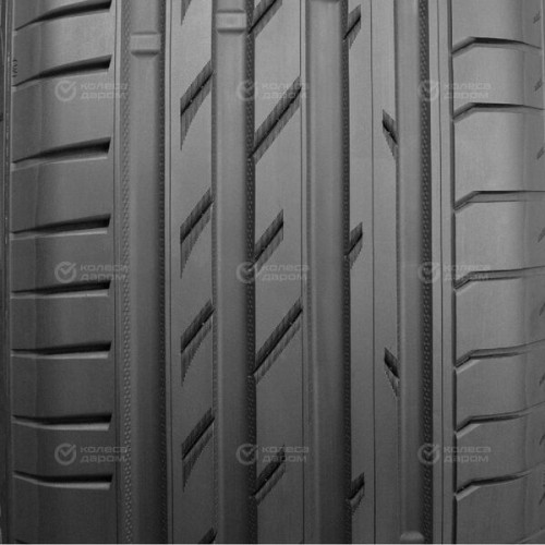 Ikon Character Ultra (Nordman SZ2) 225/45 R18 95W