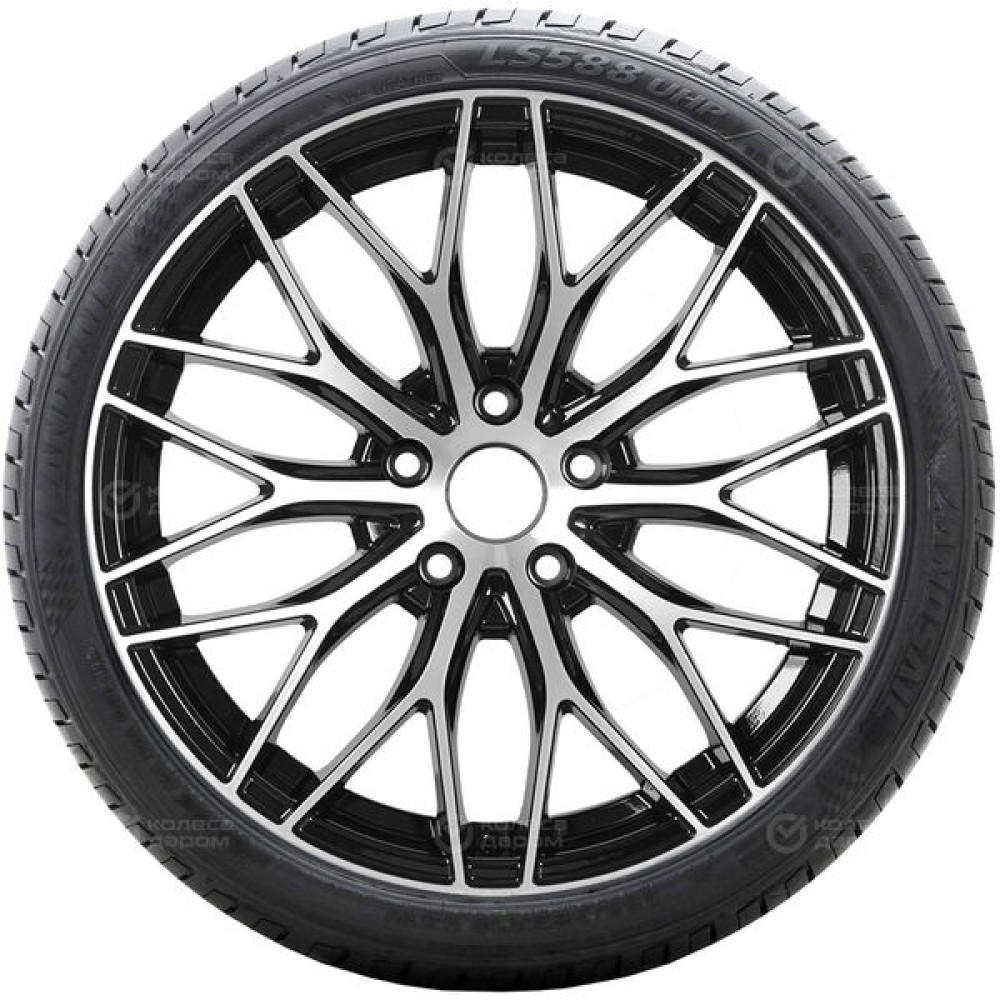 Landsail LS588 UHP 245/40 R19 98W