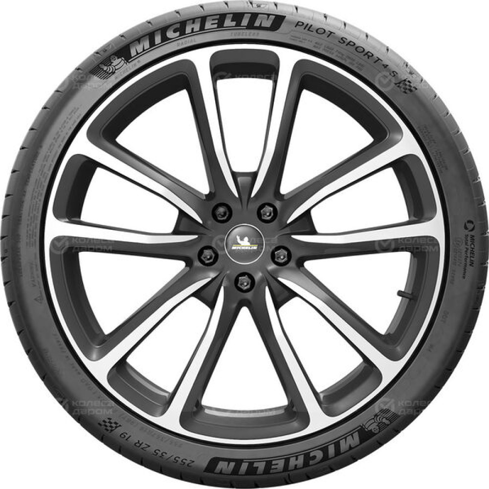 Michelin Pilot Sport 4 S 275/40 R22 108Y