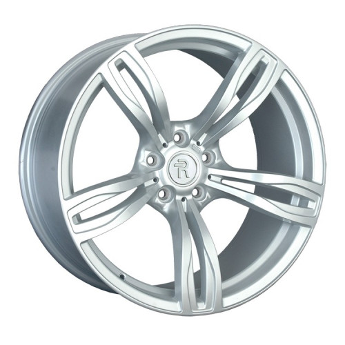 Легковой диск Replay B129 8x17 5x120 ET30 72,6 BK