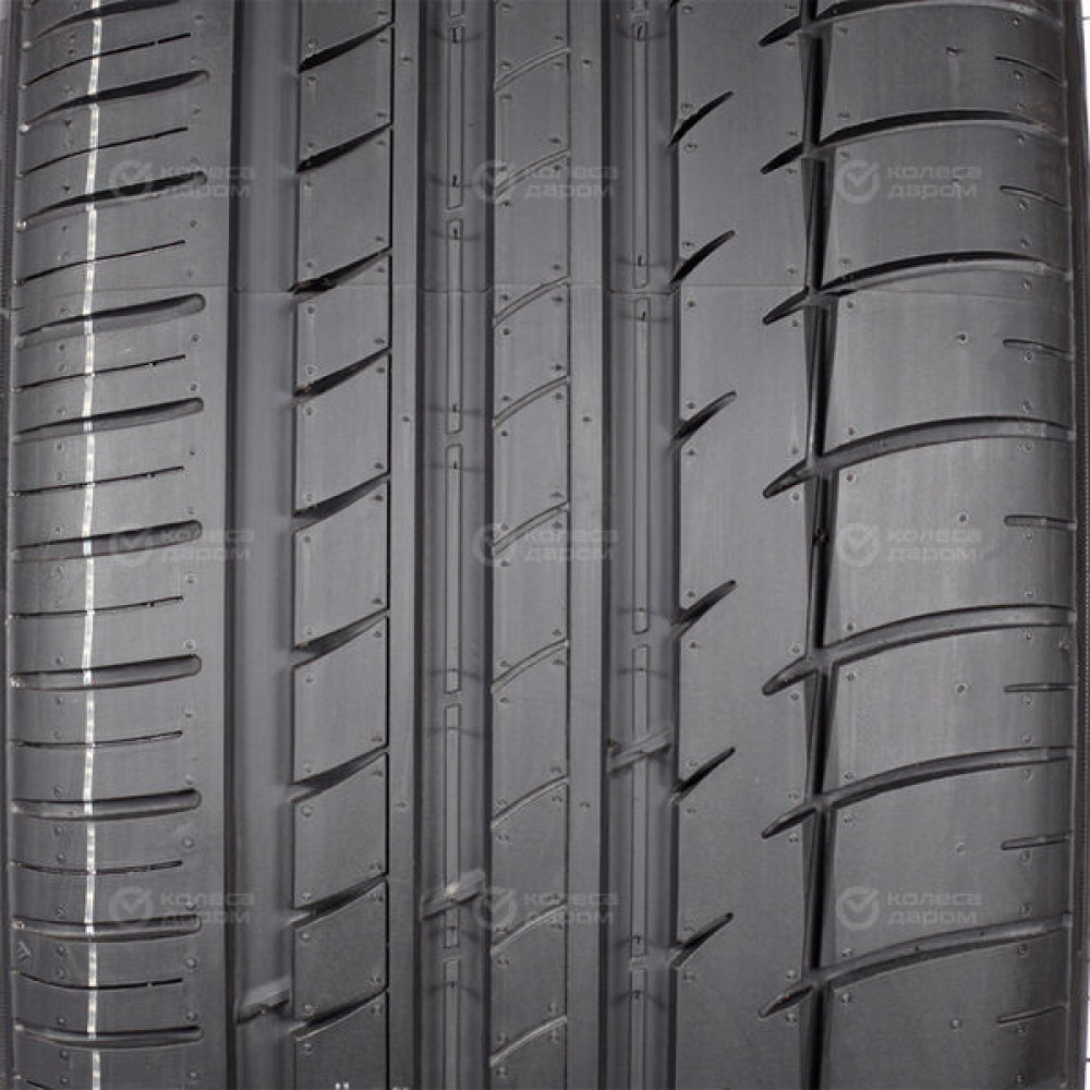 Triangle TH201 295/35 R21 107Y