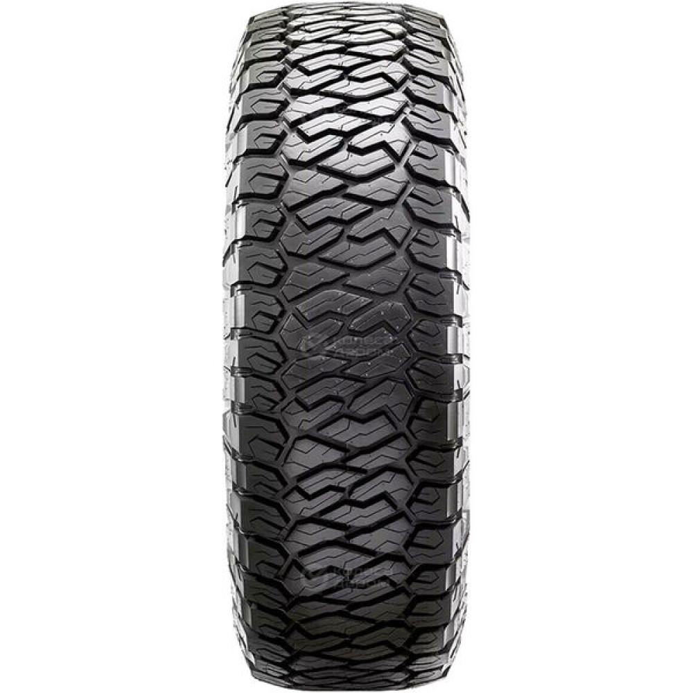 Maxxis Razr АТ-811 245/70 R16 111T