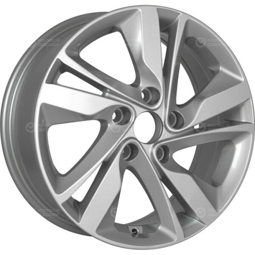 Колесный диск Tech Line 650 6.5xR16 5x114.3 ET50 DIA67.1 серебристый