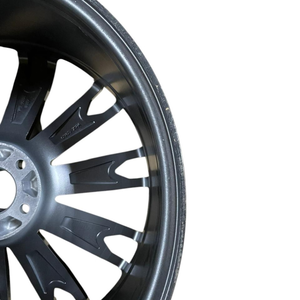 Легковой диск LegeArtis A118 9x20 5x112 ET33 66,6 GMF (уценка: дефект ЛКП, 1 шт.)