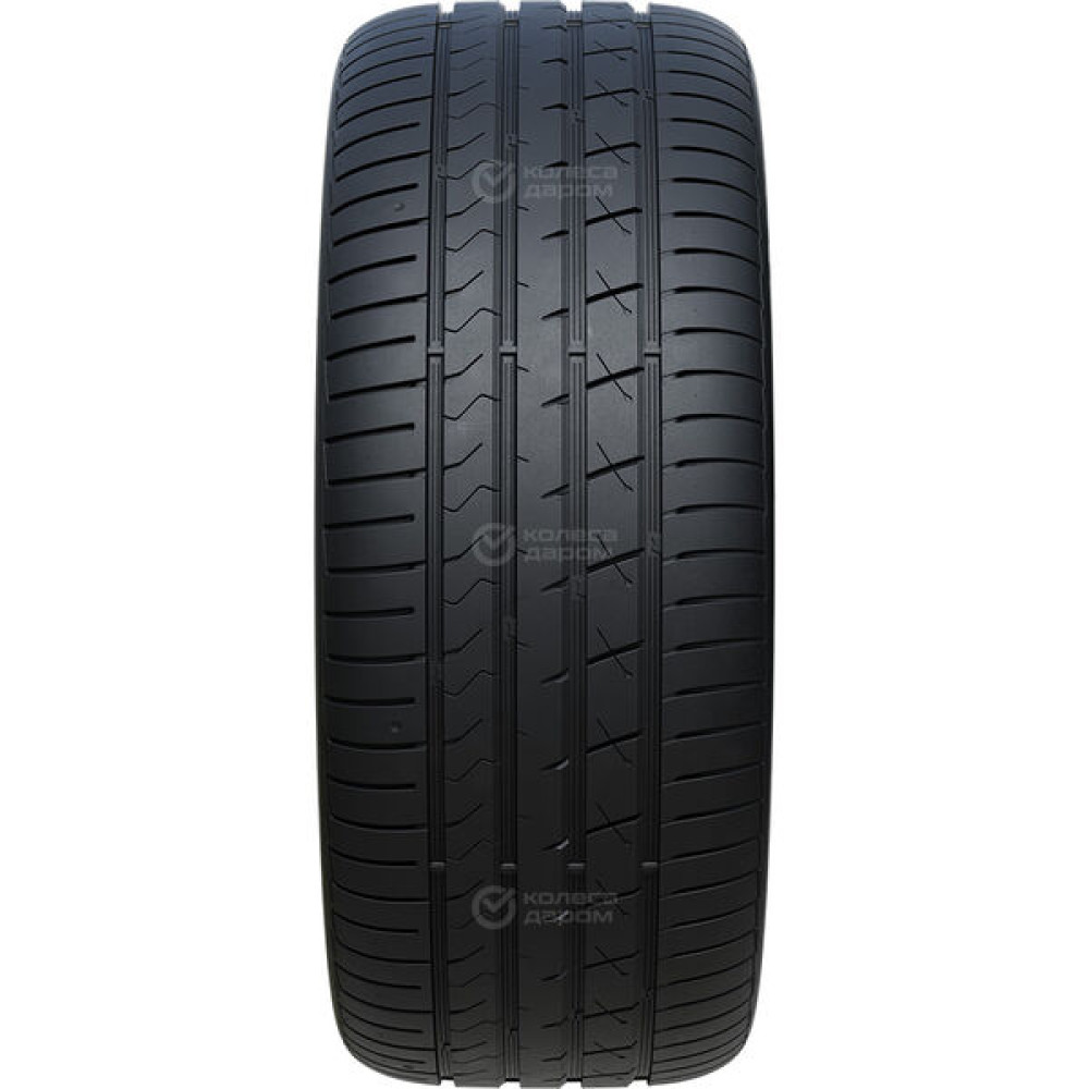 Habilead HF330 235/45 R18 98W