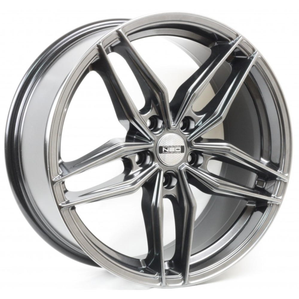 Легковой диск Neo Wheels 882 8x18 5x114,3 ET45 67,1 BL