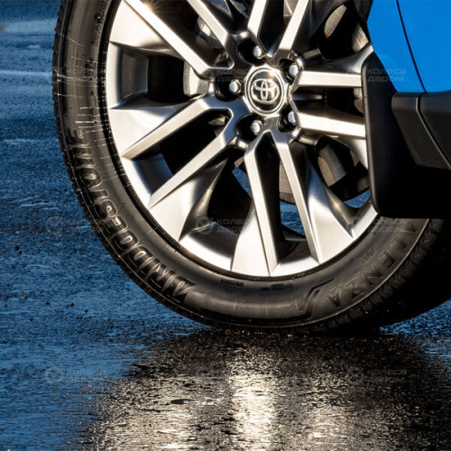 Bridgestone Alenza 001 Run Flat 245/40 R21 100Y