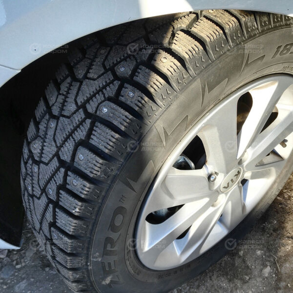 Pirelli Winter Ice Zero 225/60 R17 103T