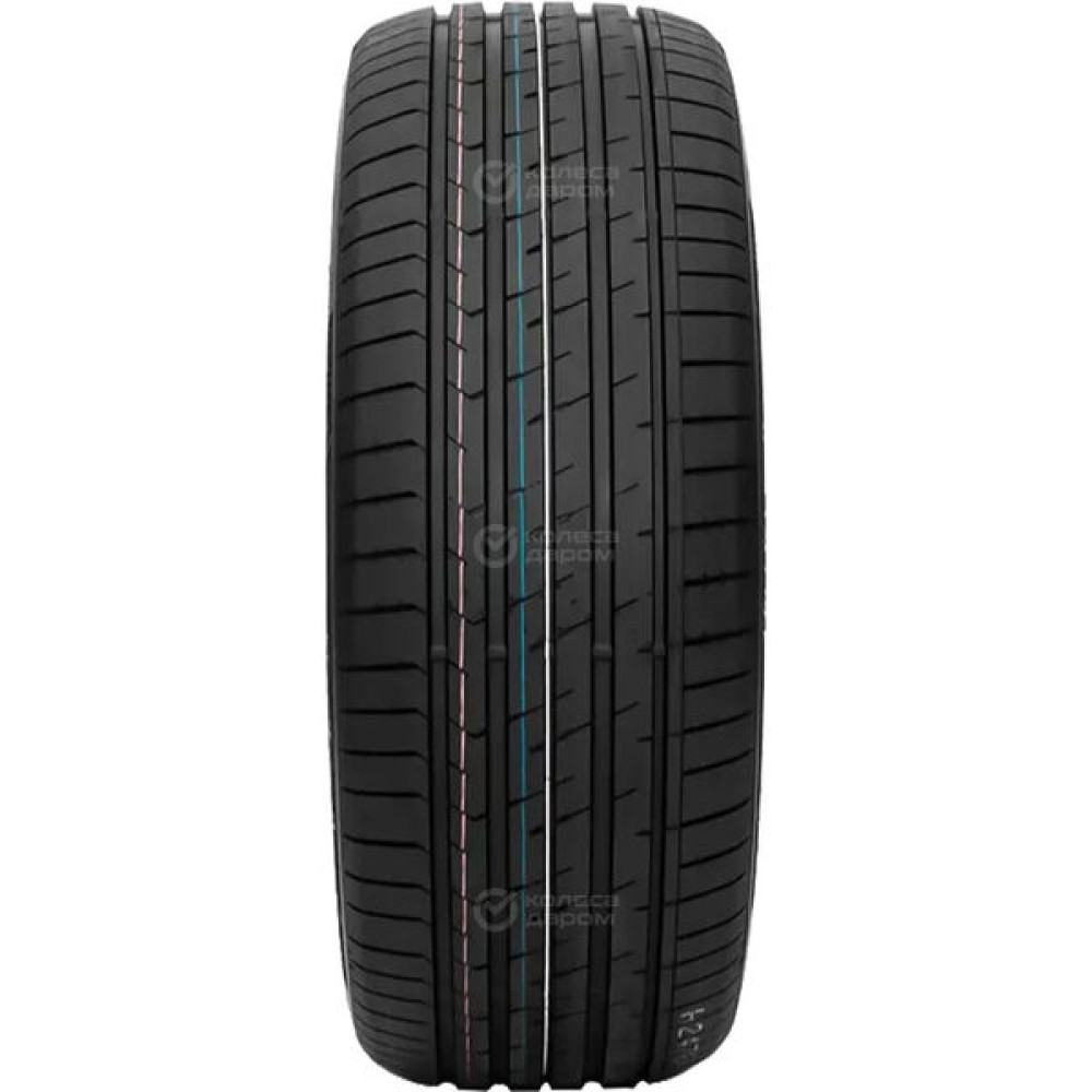 Royal Black Explorer II 225/55 R18 102W