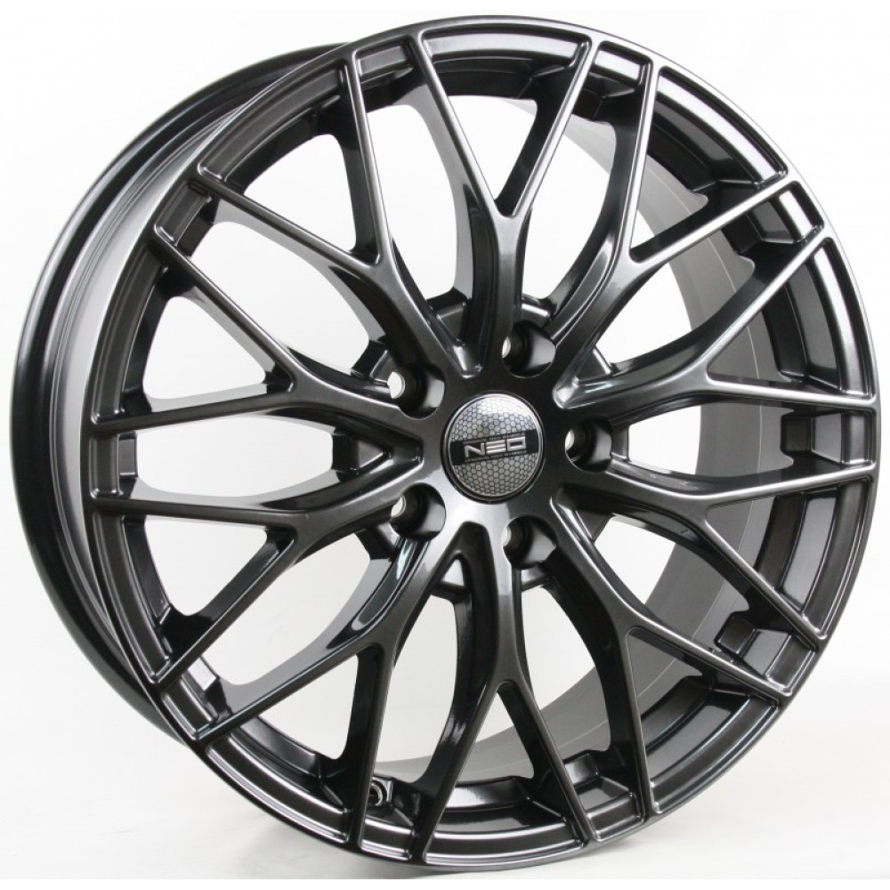 Легковой диск Neo Wheels 840 8x18 5x114,3 ET40 67,1 BMG