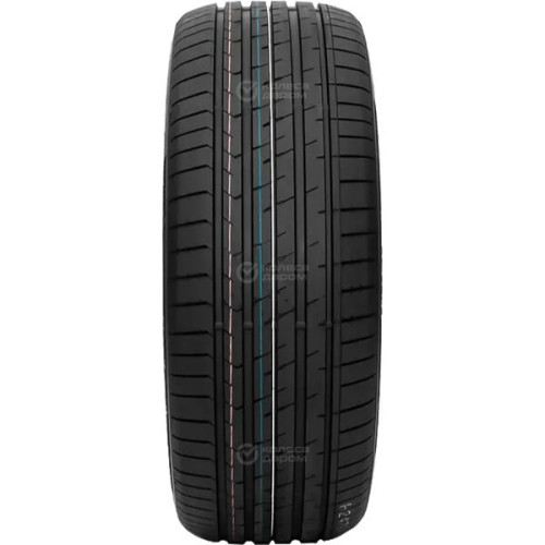 Royal Black Explorer II 215/55 R17 98W
