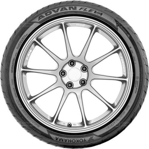 Yokohama Advan FLEVA V701 205/40 R18 86W
