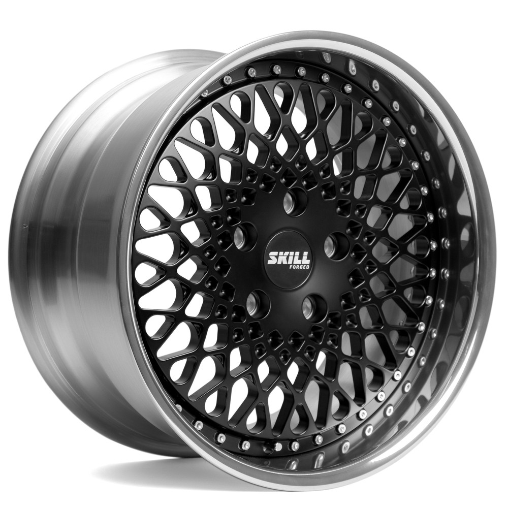Легковой диск Skill Wheels SK0120 9,5x18 5x130 ET31 71,6 чёрный + полированный обод